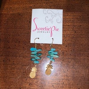sweetie pie earrings